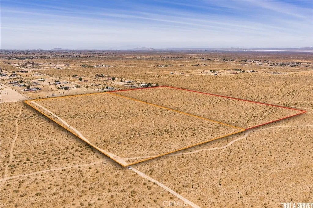 Photo of 0 Middleton (3097-141-02-0000), Phelan, CA 92371 (MLS # HD26180587)