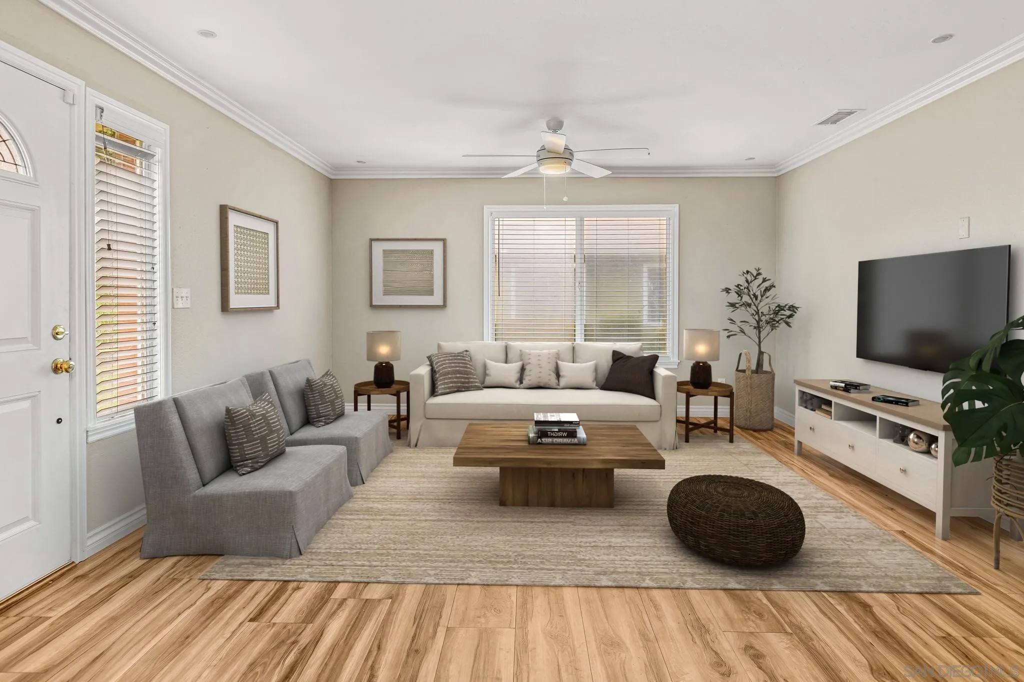 10401 Caminito Rimini