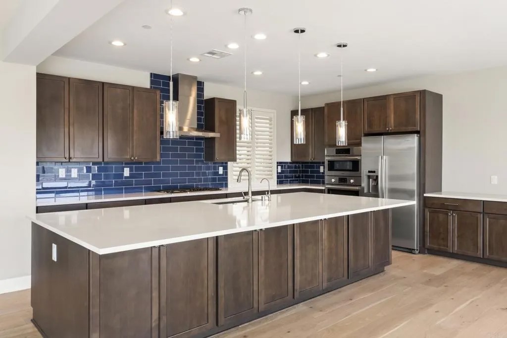 1743 La Cumbre Avenue