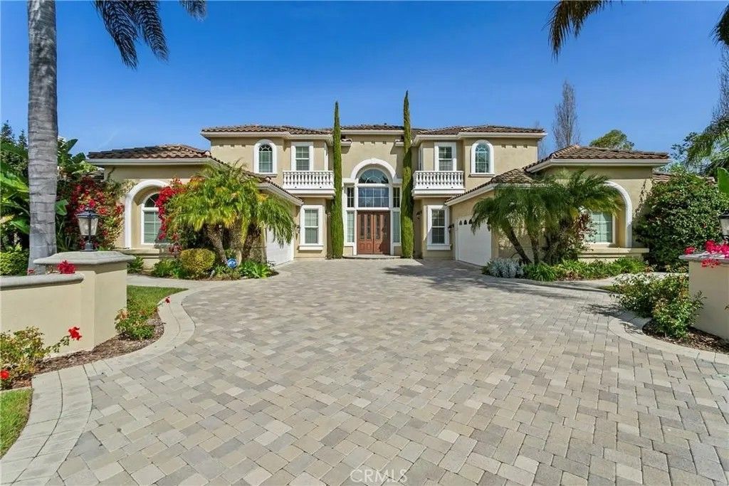 Photo of 2493 Woodcreek Rd, Camarillo, CA 93012 (MLS # OC26070928)