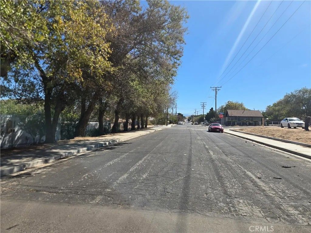 Photo of 3 Third, Victorville, CA 92395 (MLS # DW25253400)