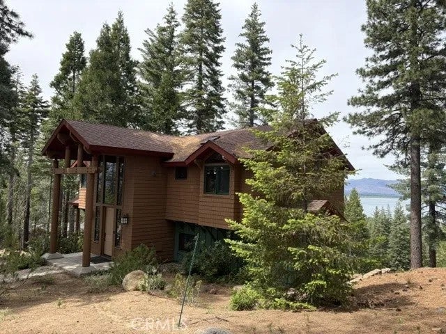 515 Eagle Crest Drive