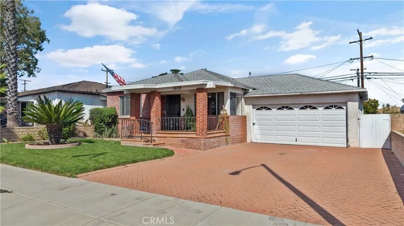 1609 E Silva