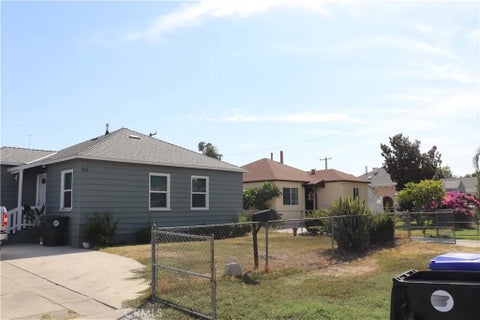 Photo of 255 E Olive ST, San Bernardino, CA 92410 (MLS # SW26189479)