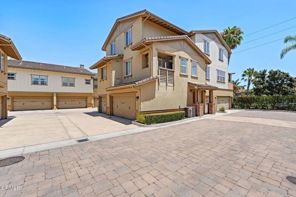1518 Windshore Way