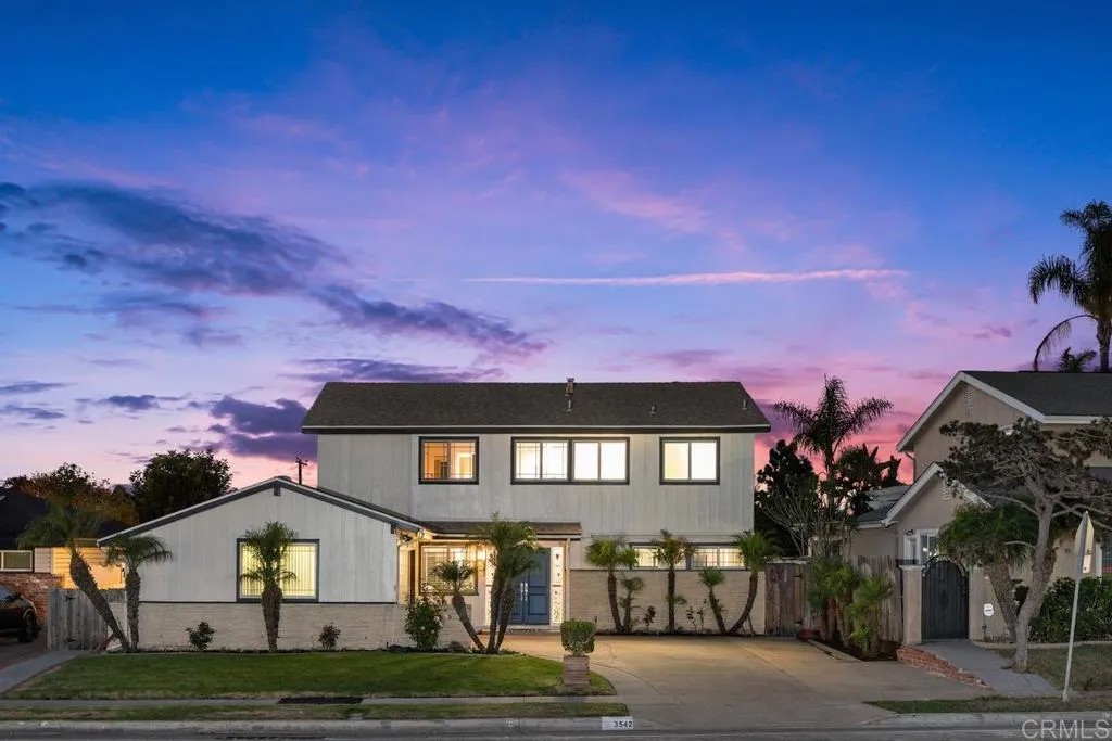 3542 Governor Drive