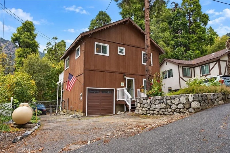 9333 Canyon