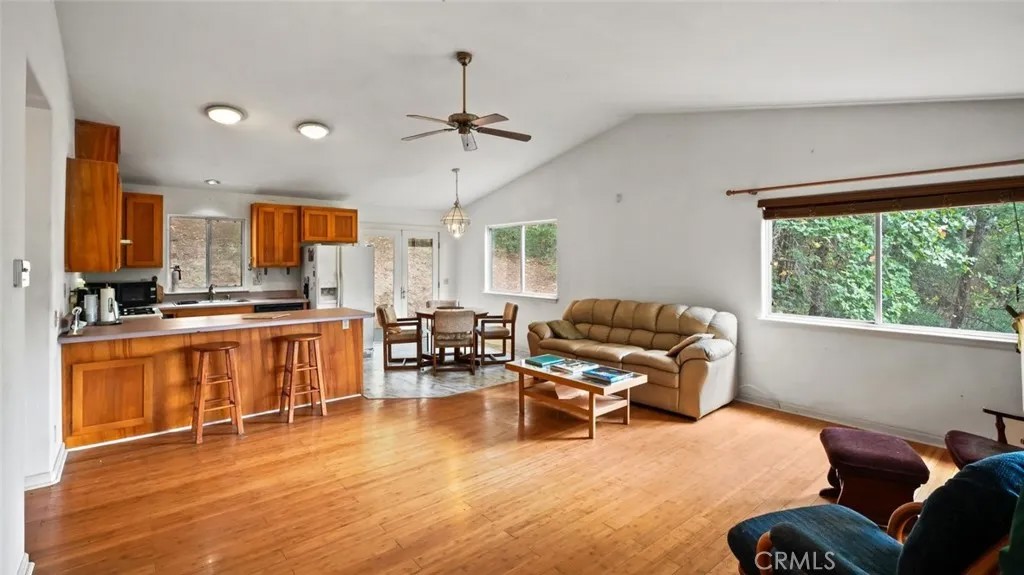 12378 Black Oak Drive