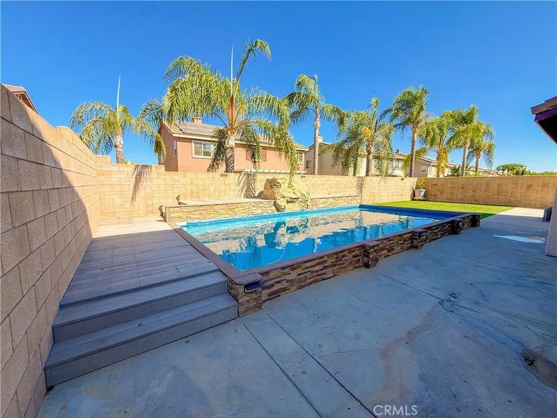 7565 Blue Mist Court