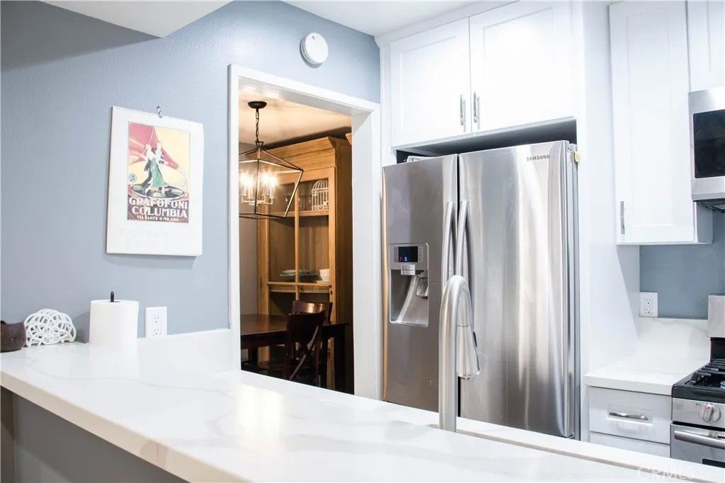 Photo of 4705 Kester, Sherman Oaks, CA 91403 (MLS # SR25281963)