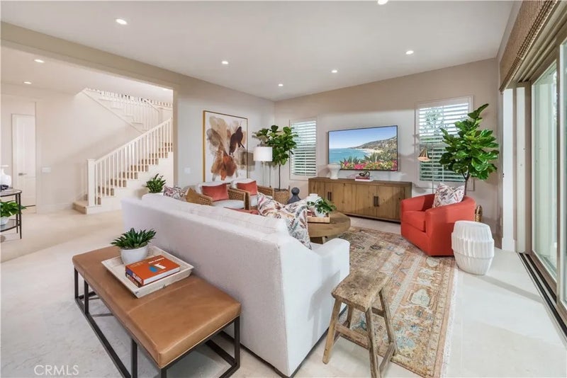 107 Oakstone
