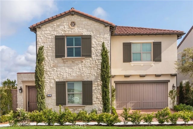107 Oakstone, Irvine