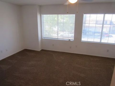 Tiny photo for 881 Sussex Street, San Jacinto, CA 92583 (MLS # SW25267415)