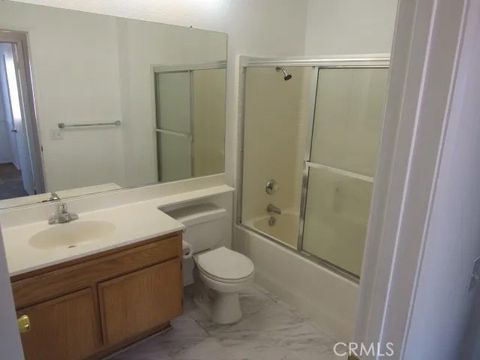 Tiny photo for 881 Sussex Street, San Jacinto, CA 92583 (MLS # SW25267415)