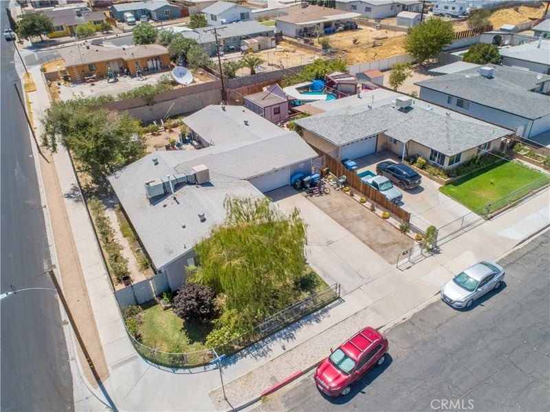 1352 Kelly Drive