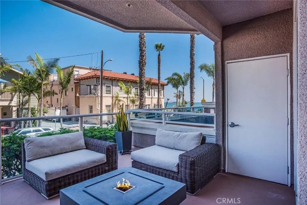 Photo of 1500 E Ocean Boulevard #410, Long Beach, CA 90802 (MLS # PW26091343)