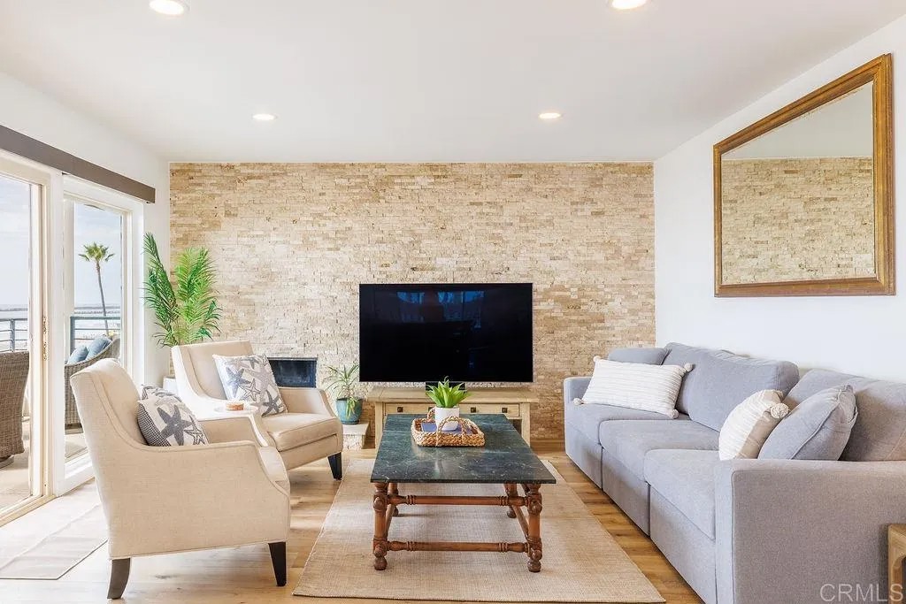 1202 PACIFIC Street 402A