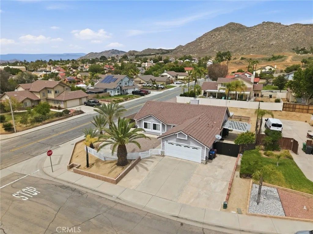 Photo of 25708 Aspenwood Court, Moreno Valley, CA 92557 (MLS # CV26083827)