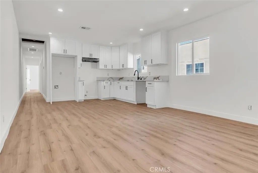 Photo of 3918 28th Street, Los Angeles, CA 90018 (MLS # DW26043334)