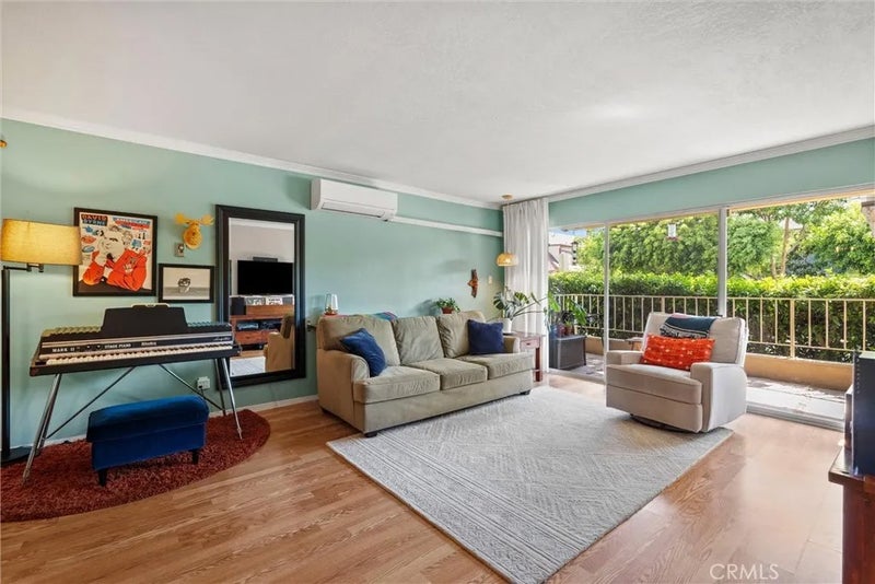 401 W 5th Street 1A