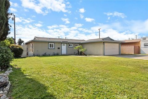 Photo of 1388 E La Deney Dr, Ontario, CA 91764 (MLS # DW26018051)