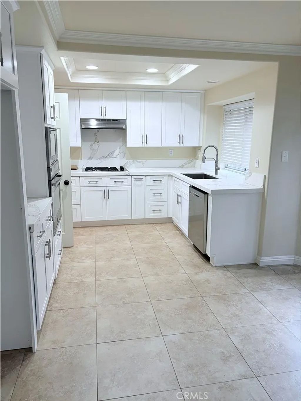 Photo of 2200 Bloomfield Ln, Corona, CA 92882 (MLS # PW26007606)