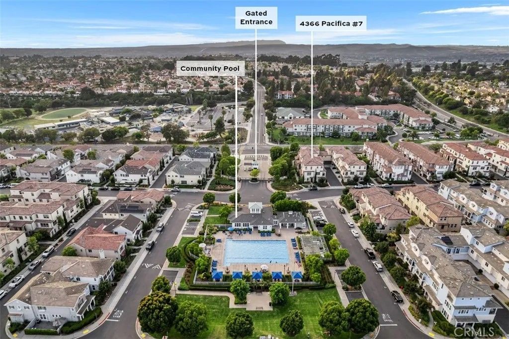 Photo of 4366 Pacifica Way #7, Oceanside, CA 92056 (MLS # OC25154368)