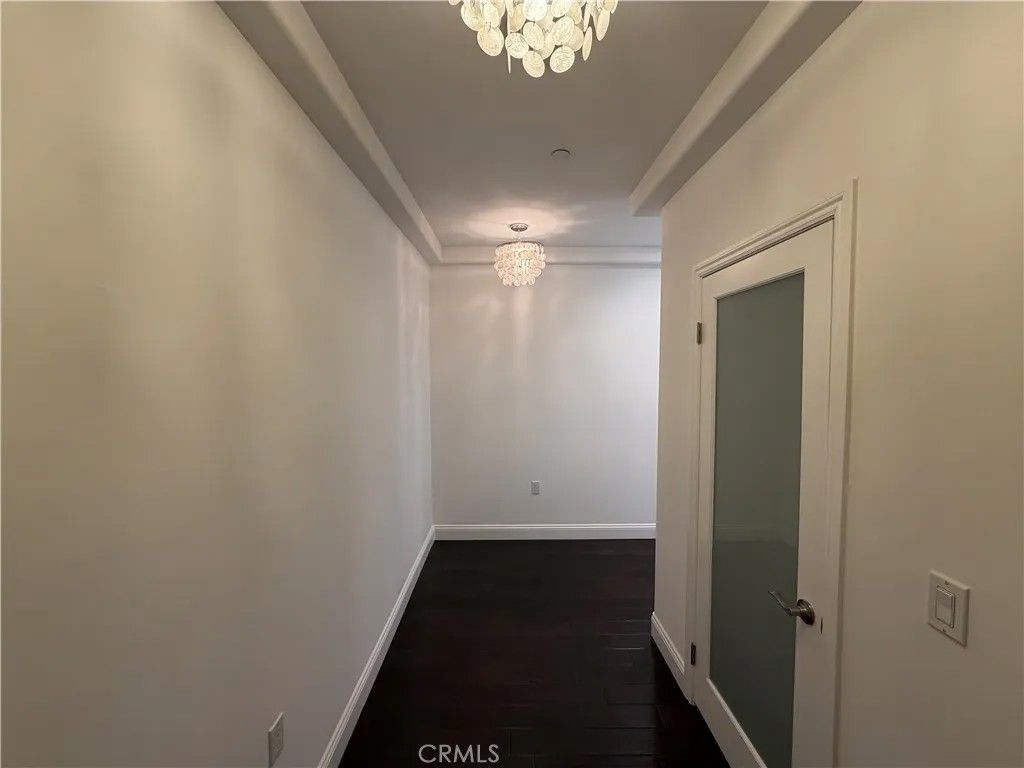 Photo of 12020 Guerin St #201, Studio City, CA 91604 (MLS # SR26095535)