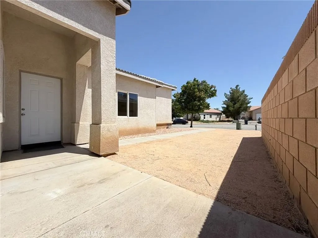 44115 Greentree Court