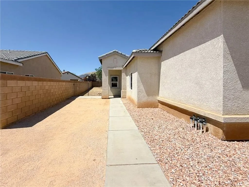44115 Greentree Court