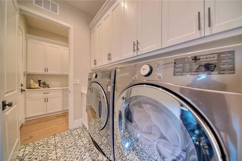 Tiny photo for 1536 Empire Drive, Lodi, CA 95242 (MLS # OR25272107)