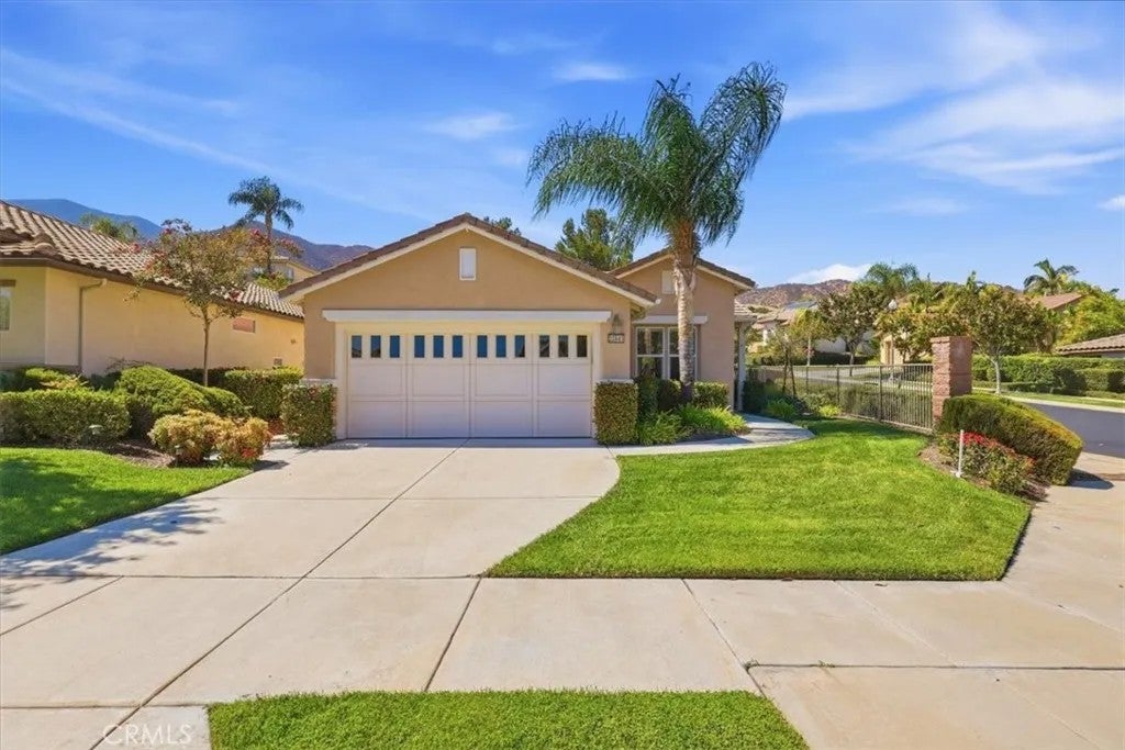 23941 Boulder Oaks