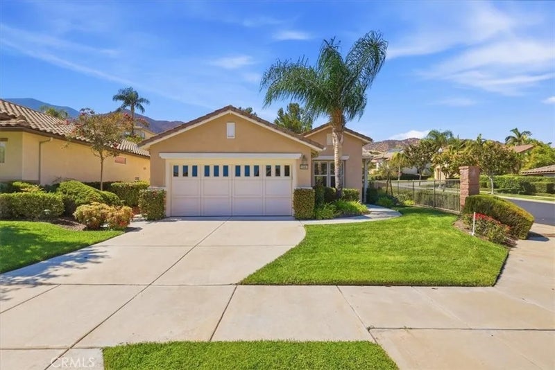 23941 Boulder Oaks