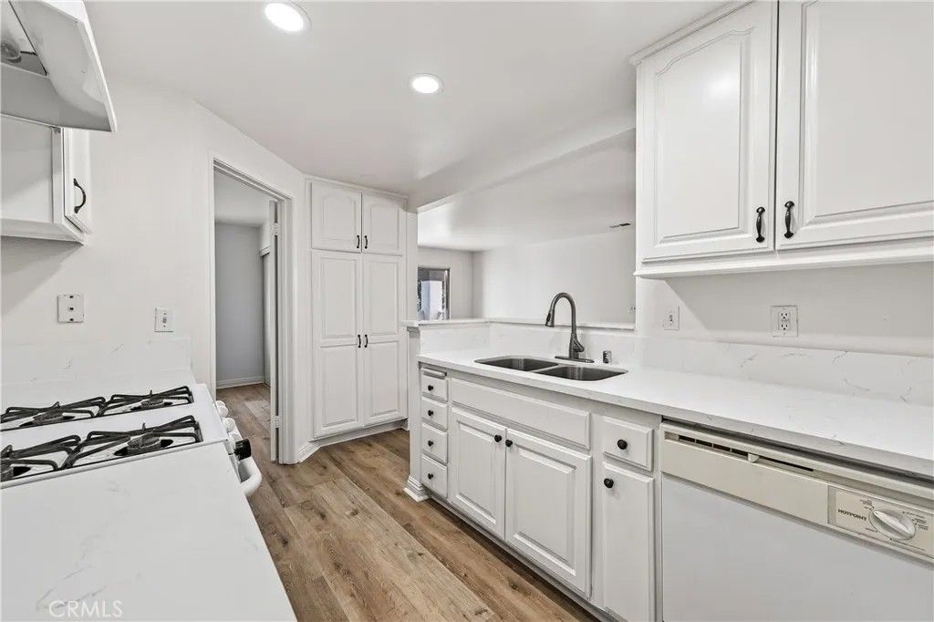 Photo of 16377 Lakeshore Dr #2C, Lake Elsinore, CA 92530 (MLS # SW25235471)