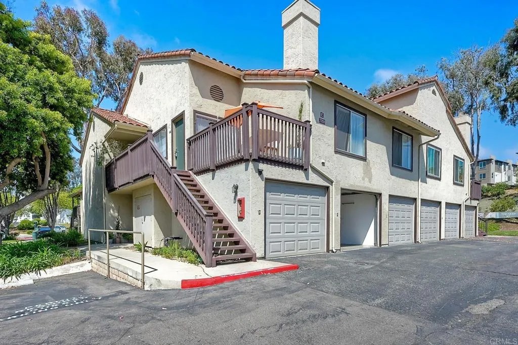 7701 Caminito Leon 201