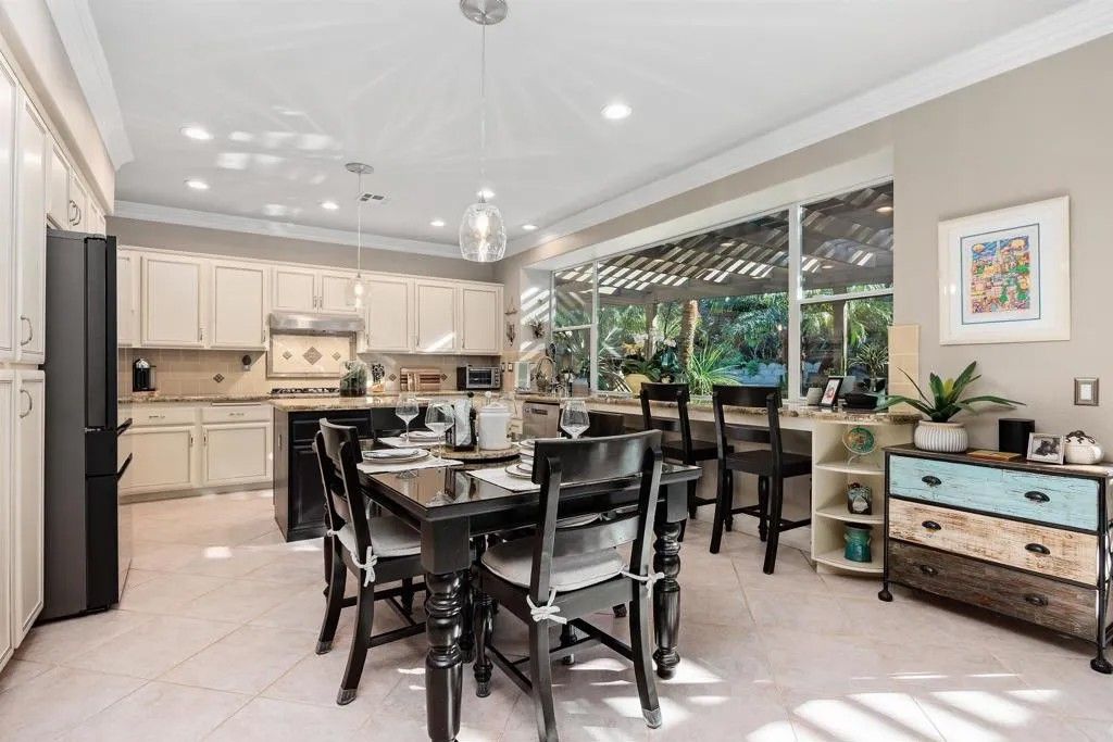 Photo of 3337 Corte Verso, Carlsbad, CA 92009 (MLS # NDP2600544)