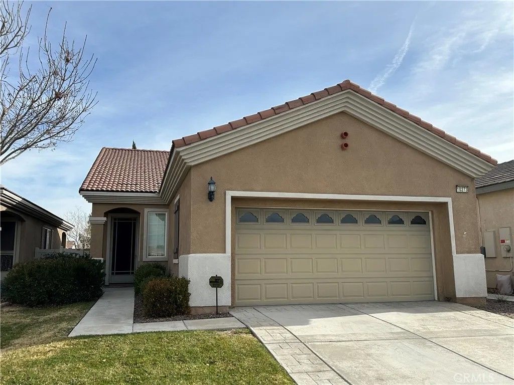 Photo of 10273 Wascana Lane, Apple Valley, CA 92308 (MLS # HD25239127)