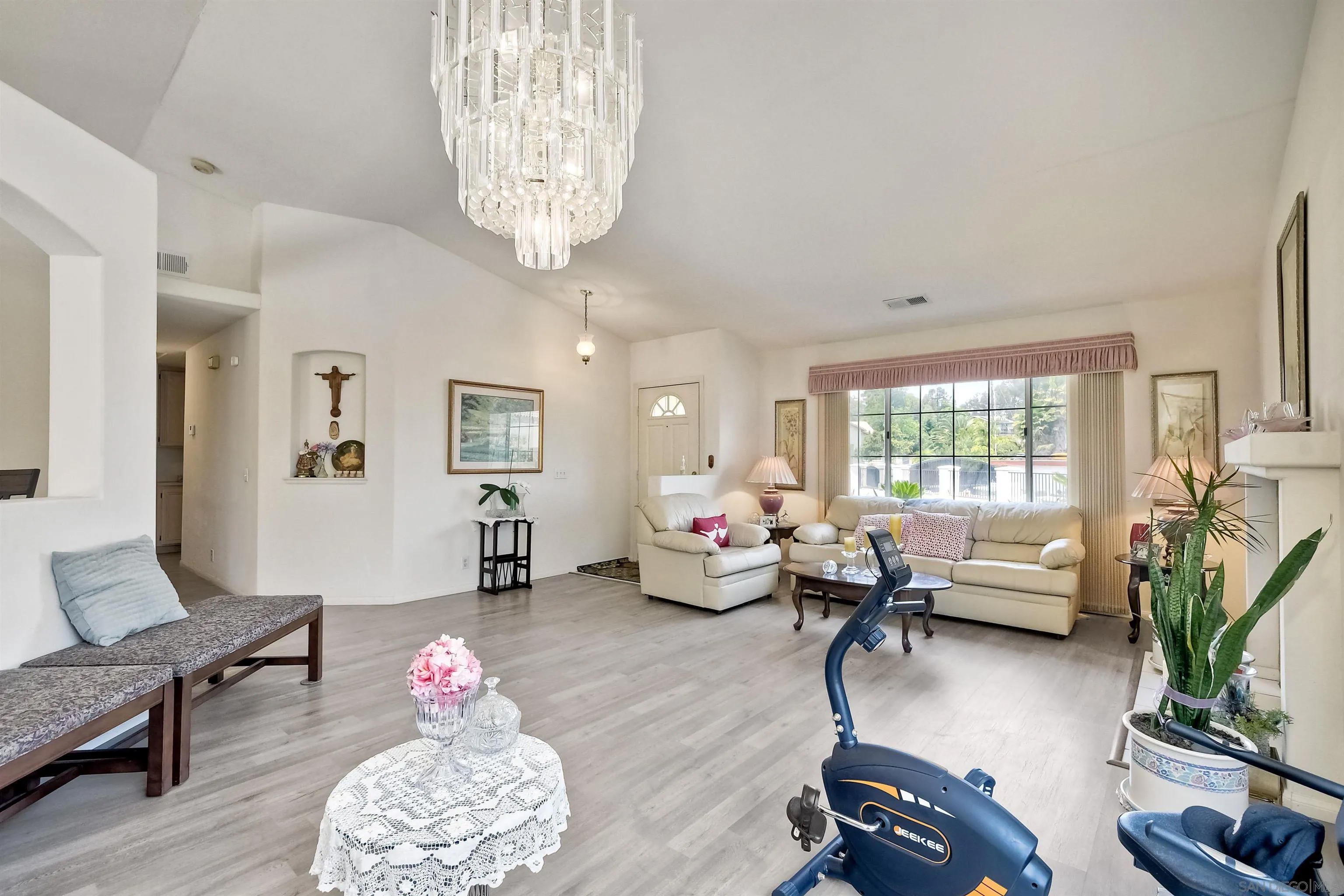 1115 Metcalf Place