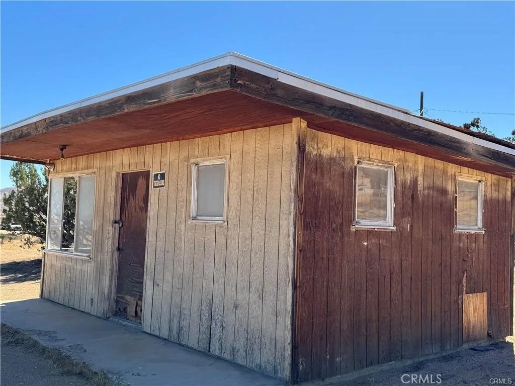 23766 Valley View Road