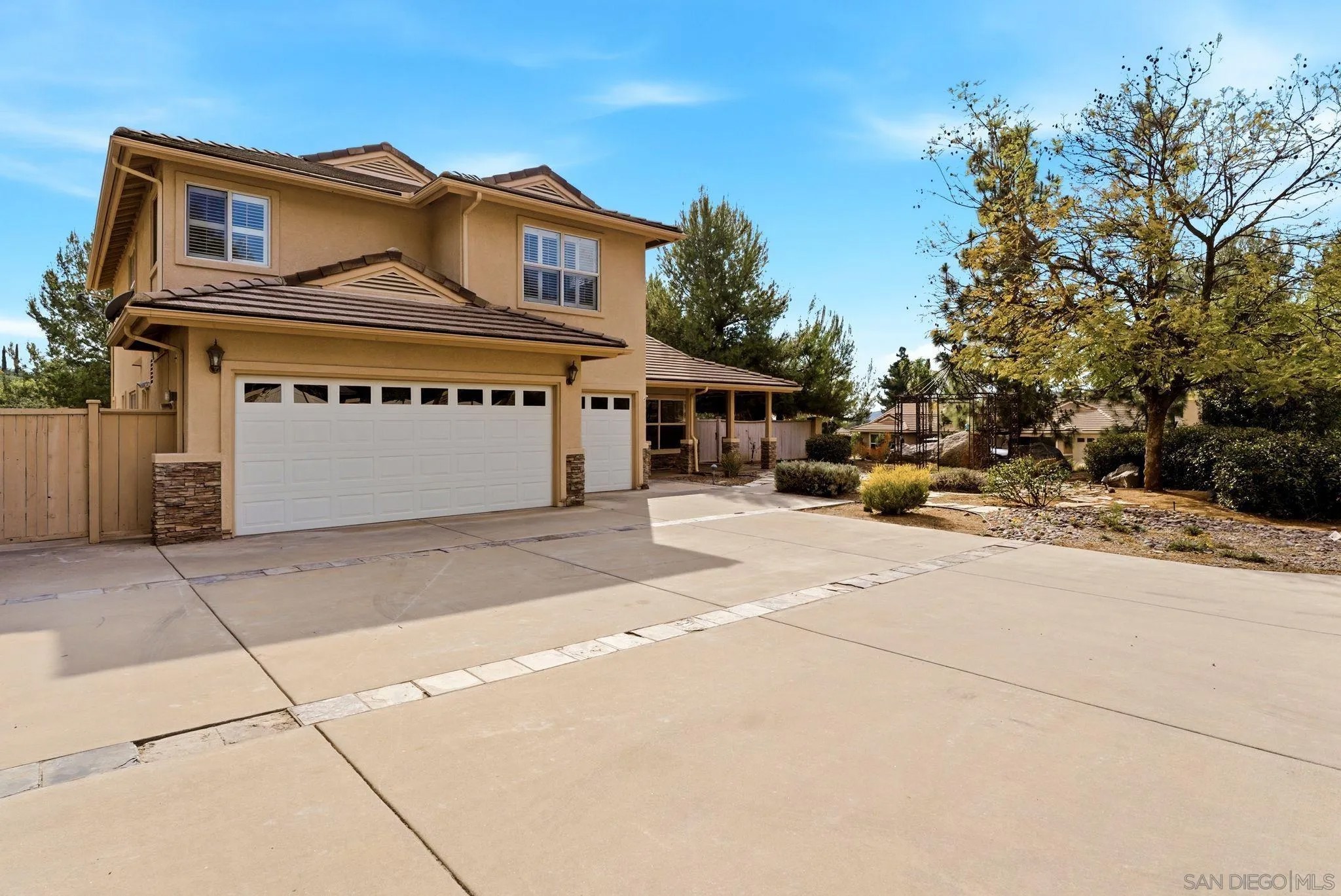 1734 Kyrsten Terrace