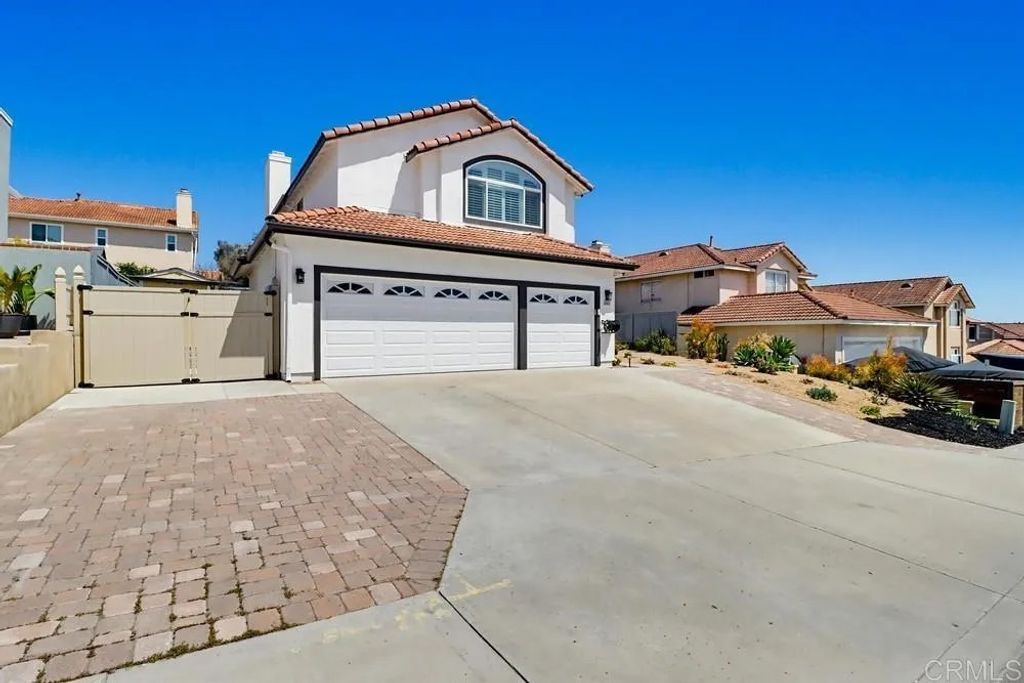 Photo of 1047 Southview Circle, Chula Vista, CA 91910 (MLS # PTP2602950)