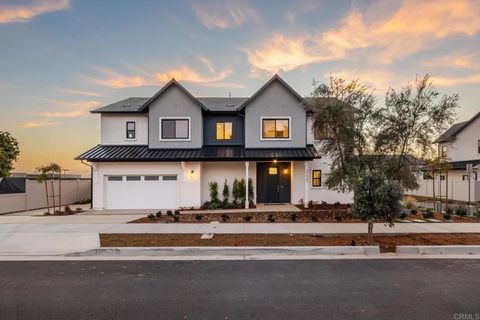 3755 Adams Street Carlsbad CA 92008