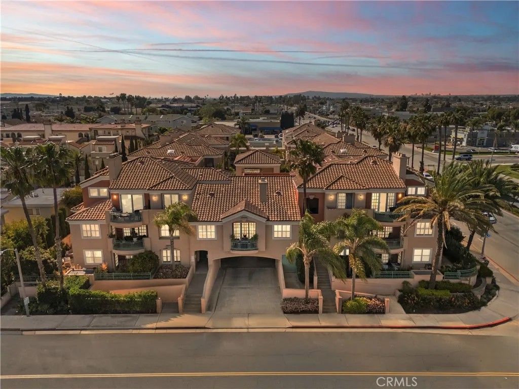 Photo of 5142 Warner Ave #209, Huntington Beach, CA 92649 (MLS # OC26044411)