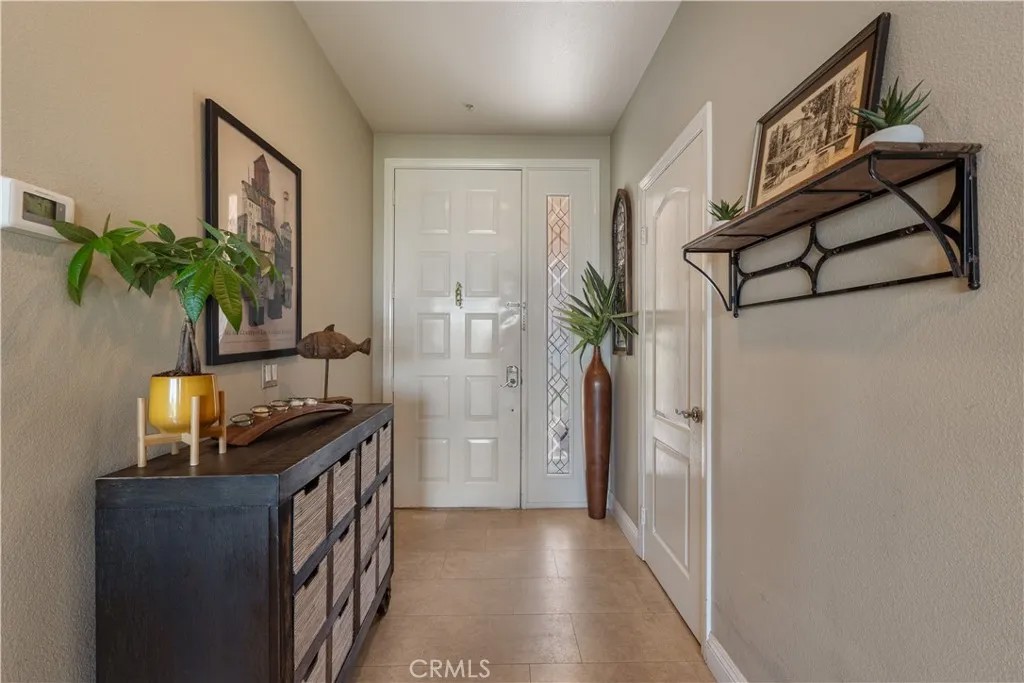 5142 Warner Ave 209