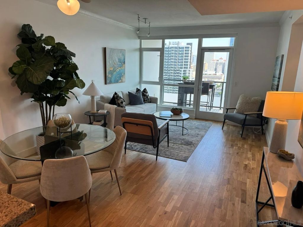 Photo of 325 7Th Avenue #1701, San Diego, CA 92101 (MLS # 260007401)
