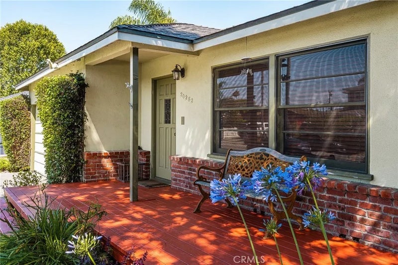 20282 Bayview