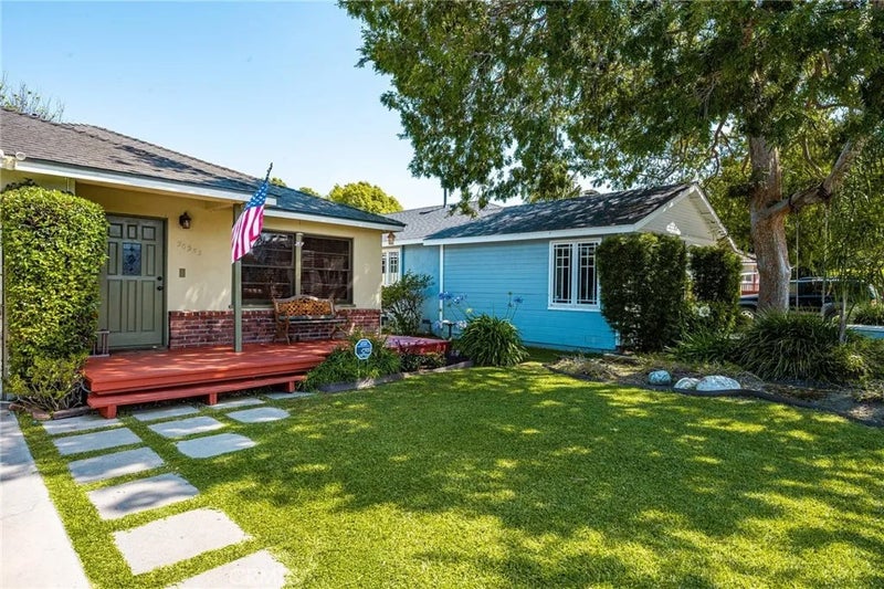 20282 Bayview