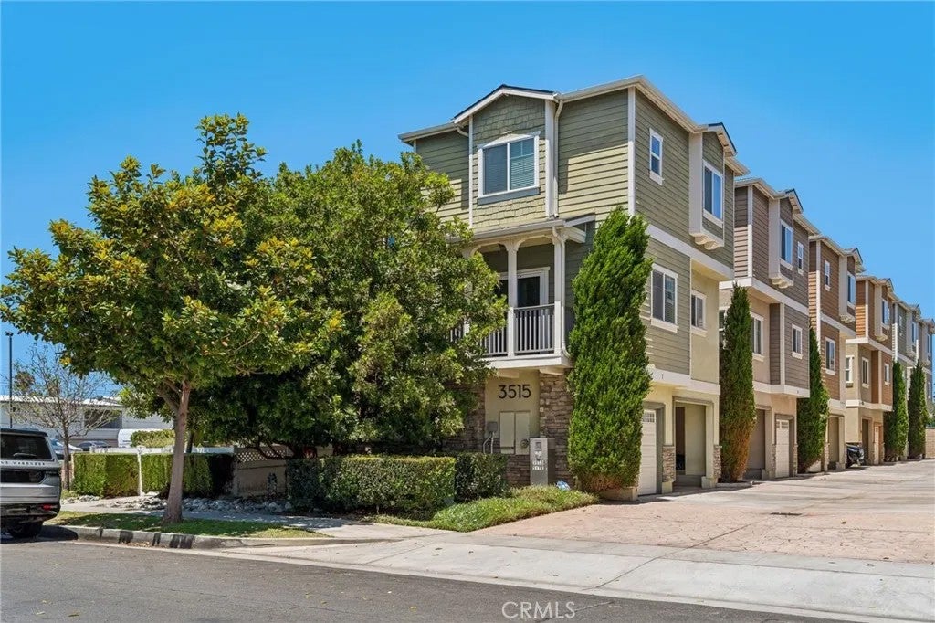 Photo of 3515 Maricopa ST #8, Torrance, CA 90503 (MLS # SB26167948)