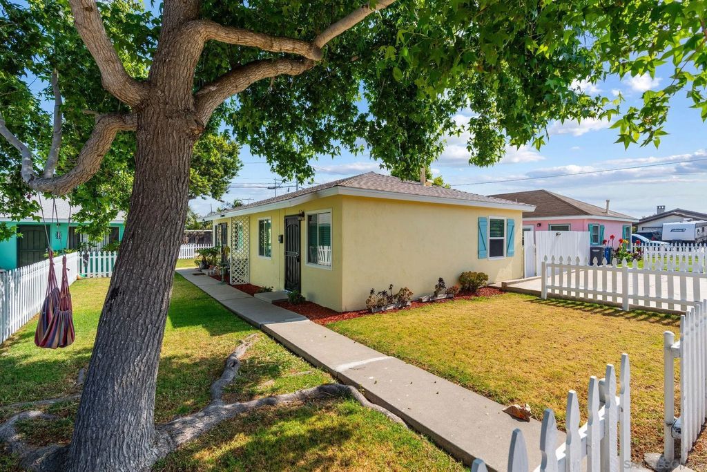 Photo of 282-84 Daisy AVE, Imperial Beach, CA 91932 (MLS # 260012891)