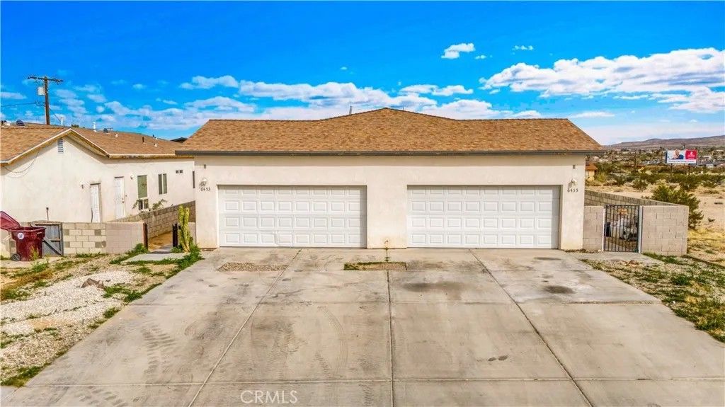 Photo of 6453 Athol Avenue, 29 Palms, CA 92277 (MLS # JT26028298)